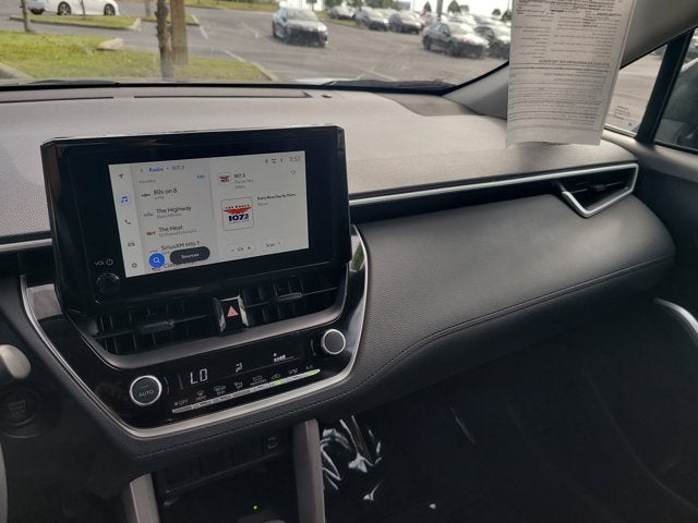 2025 Toyota Corolla Cross LE