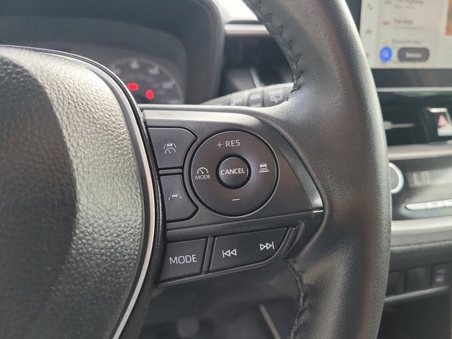 2025 Toyota Corolla Cross LE
