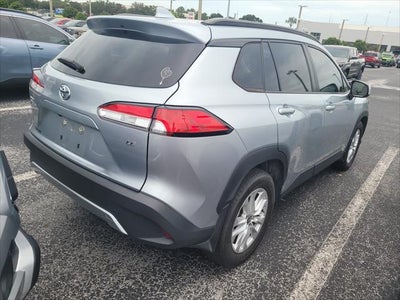 2024 Toyota Corolla Cross LE
