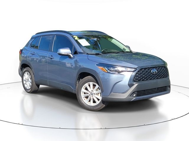 2022 Toyota Corolla Cross LE