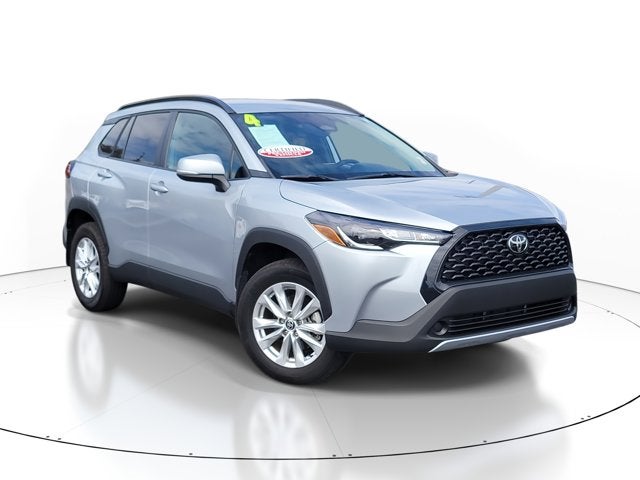2024 Toyota Corolla Cross LE