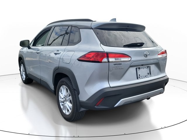 2024 Toyota Corolla Cross LE