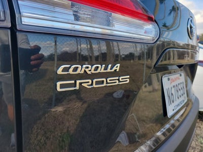 2025 Toyota Corolla Cross LE