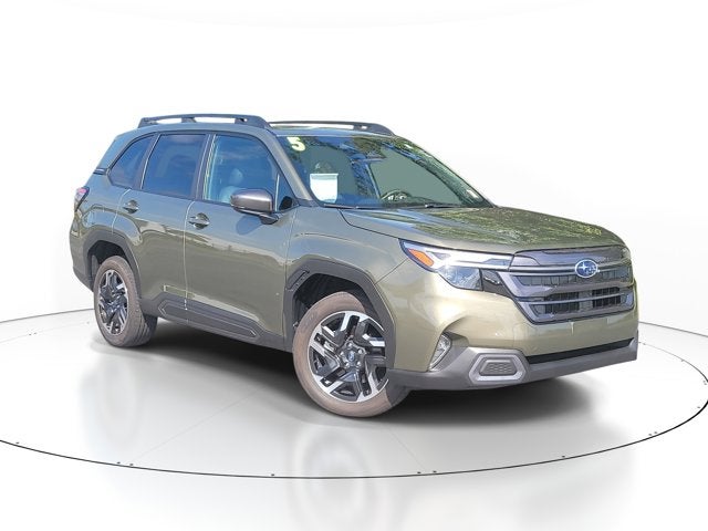 2025 Subaru Forester Limited's photo