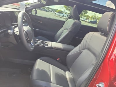 2025 Toyota Toyota Crown Signia Limited