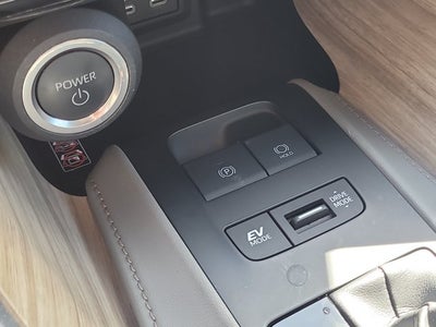 2023 Toyota Venza XLE