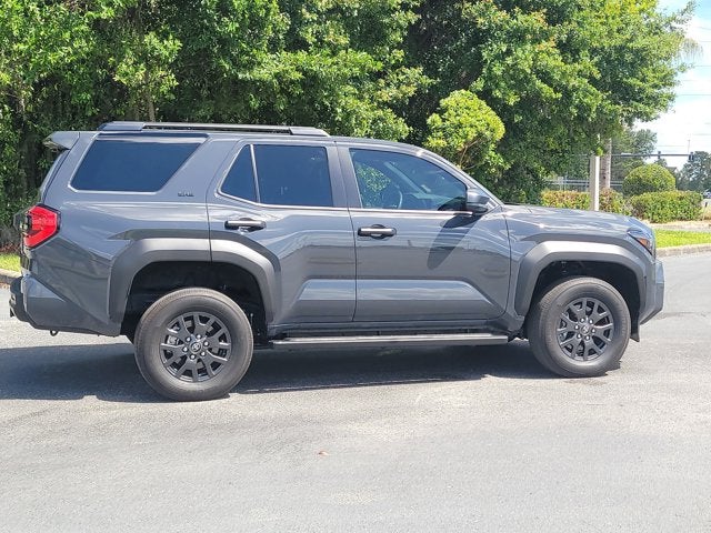 2025 Toyota 4RUNNER SR5