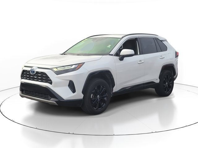 2022 Toyota RAV4 Hybrid SE