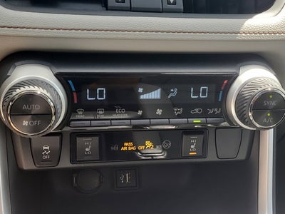 2024 Toyota RAV4 HYBRID Hybrid XLE Premium