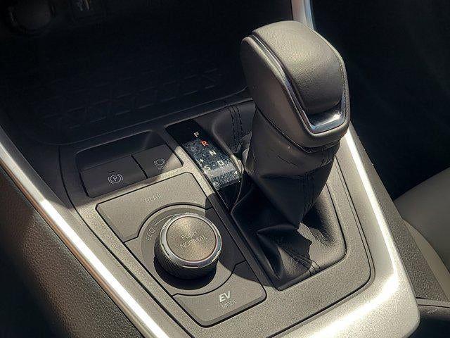 2024 Toyota RAV4 HYBRID Hybrid XLE Premium