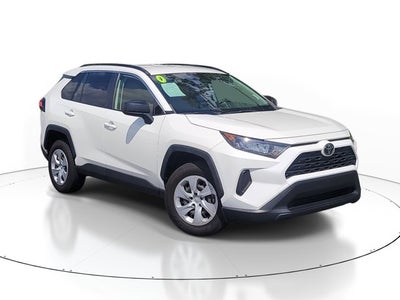 2020 Toyota RAV4 LE
