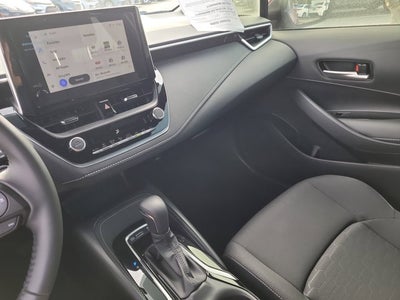 2025 Toyota COROLLA HATCHBACK SE