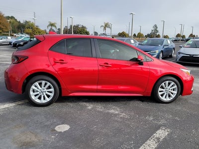 2025 Toyota COROLLA HATCHBACK SE