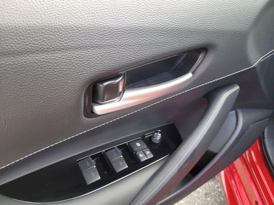 2025 Toyota COROLLA HATCHBACK SE