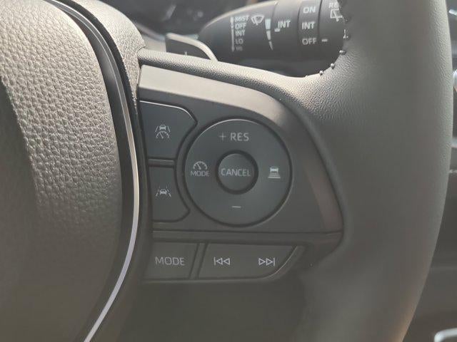 2025 Toyota COROLLA HATCHBACK SE