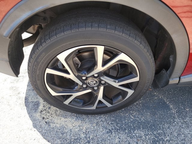2019 Toyota C-HR XLE