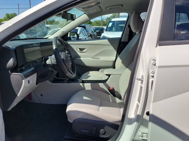 2025 Hyundai Kona SEL - Photo 19