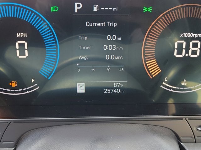 2025 Hyundai Kona SEL - Photo 22