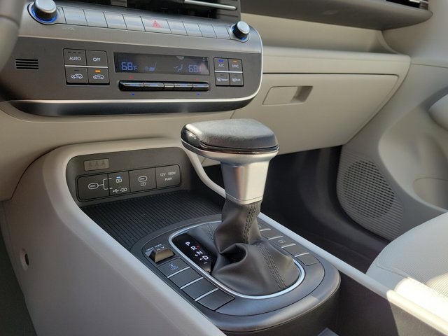 2025 Hyundai Kona SEL - Photo 27