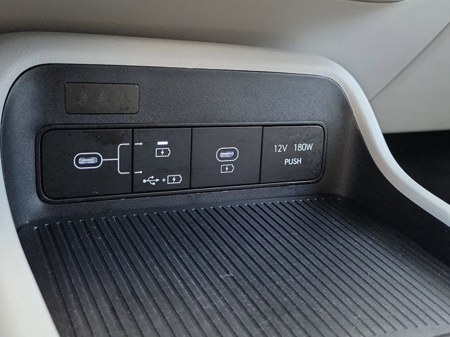 2025 Hyundai Kona SEL - Photo 28