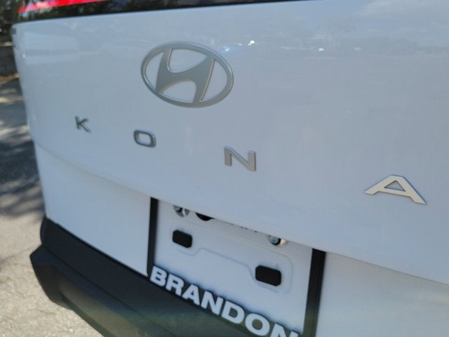 2025 Hyundai Kona SEL - Photo 9