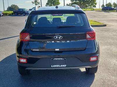 2025 Hyundai Venue SEL