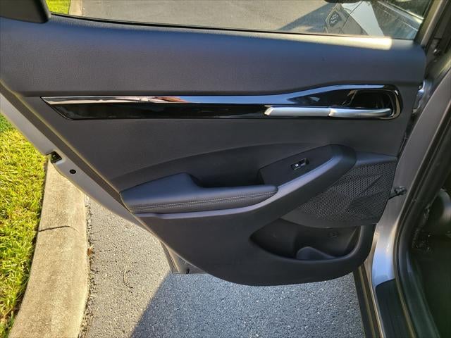 2025 Kia Seltos S - Photo 42