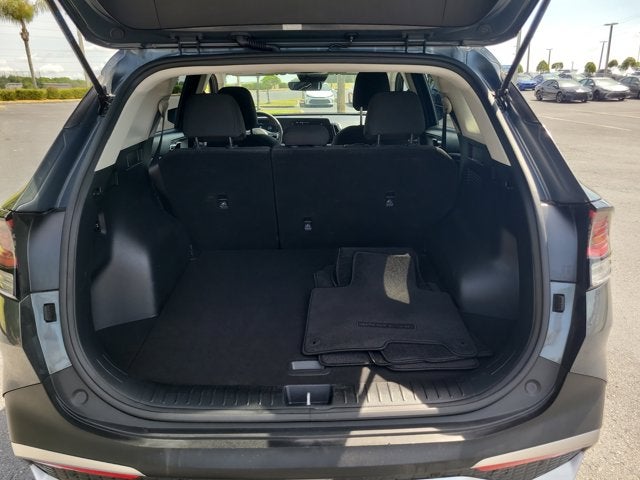 2025 Kia Sportage LX - Photo 11
