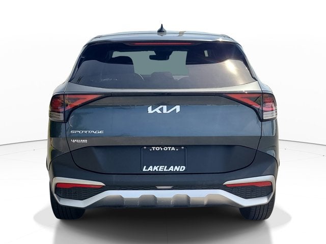 2025 Kia Sportage LX - Photo 6