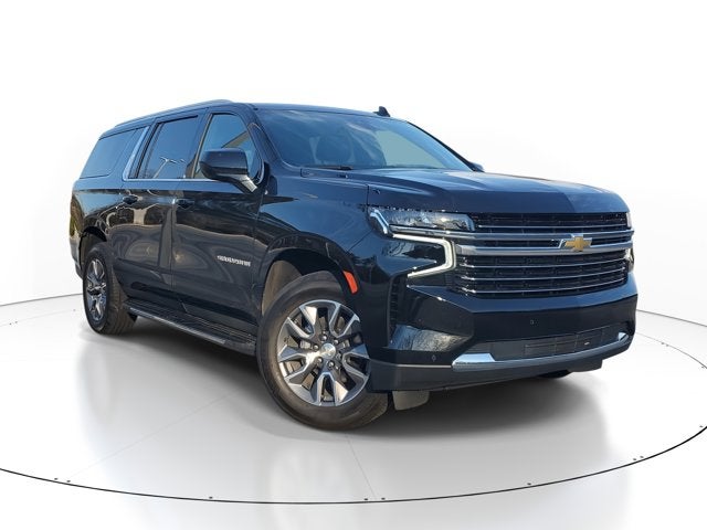 2023 Chevrolet Suburban LT