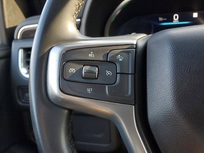 2023 Chevrolet Suburban LT