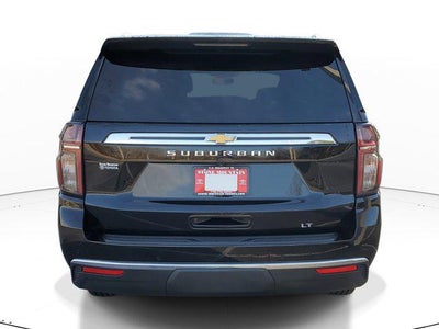 2023 Chevrolet Suburban LT