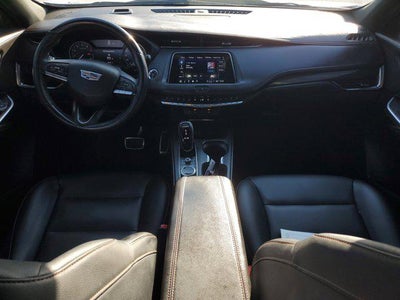 2022 Cadillac XT4 FWD Sport