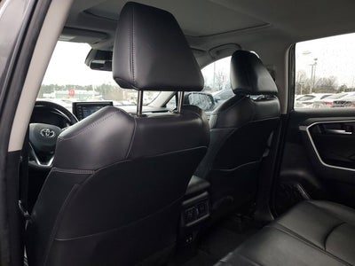 2020 Toyota RAV4 XLE Premium