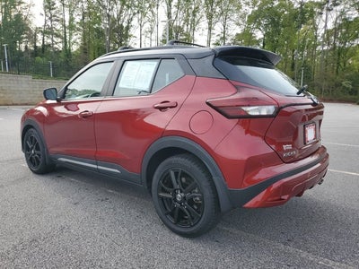 2021 Nissan Kicks SR