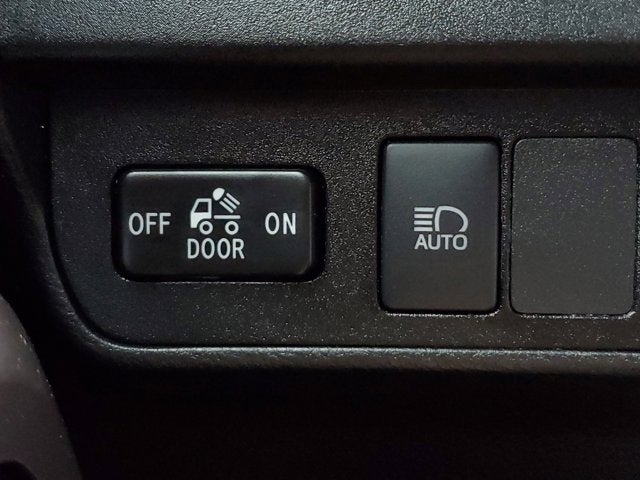 2022 Toyota Tacoma 2WD SR5