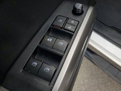 2022 Toyota Tacoma 2WD SR5