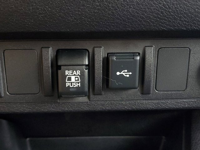 2022 Toyota Tacoma 2WD SR5