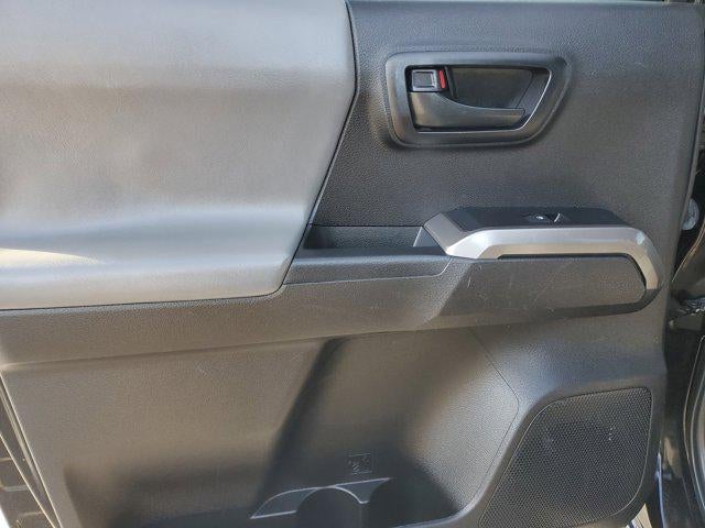 2022 Toyota Tacoma 2WD SR5