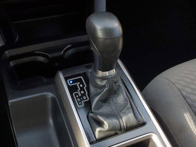 2022 Toyota Tacoma 2WD SR5