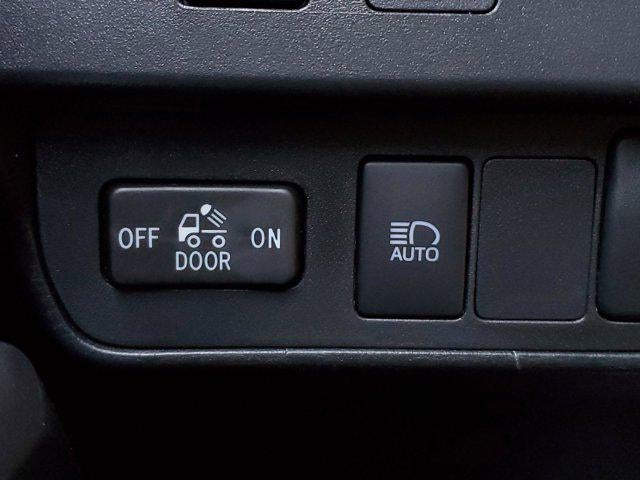 2023 Toyota Tacoma 2WD Base