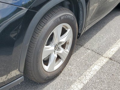 2025 Toyota Highlander LE