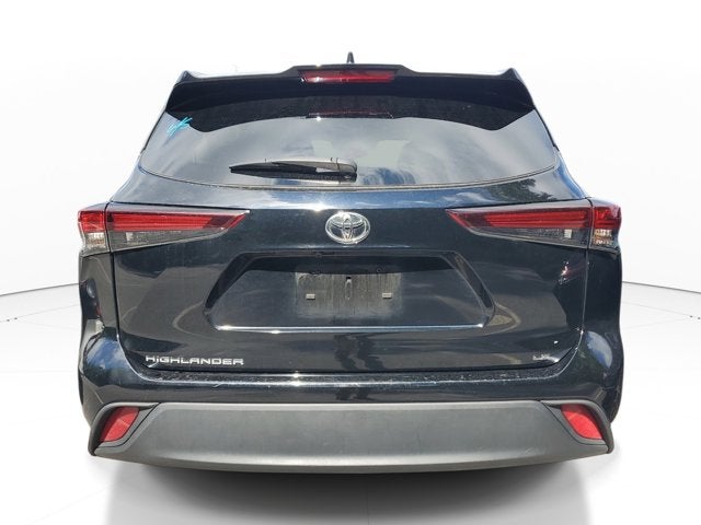 2025 Toyota Highlander LE