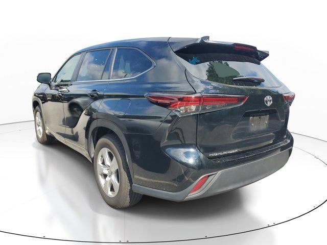 2025 Toyota Highlander LE