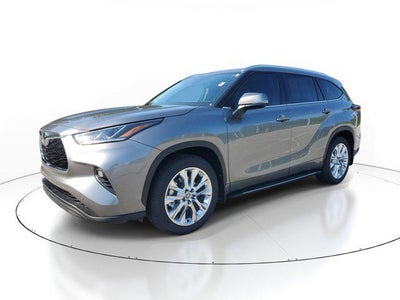 2026 Toyota Highlander XLE
