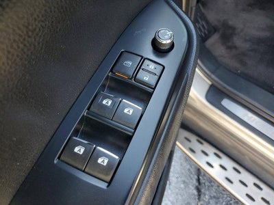 2016 Toyota Highlander Base