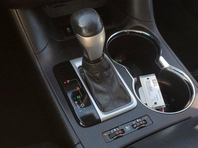 2016 Toyota Highlander Base