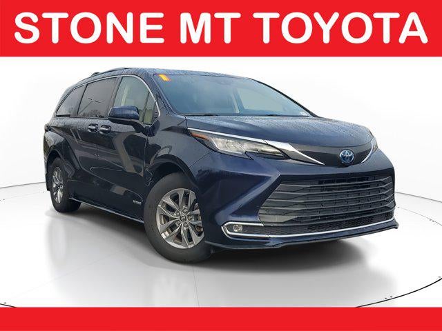 2021 Toyota Sienna XLE