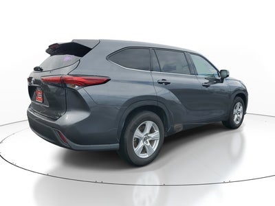 2021 Toyota Highlander LE