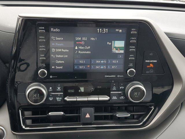 2021 Toyota Highlander LE